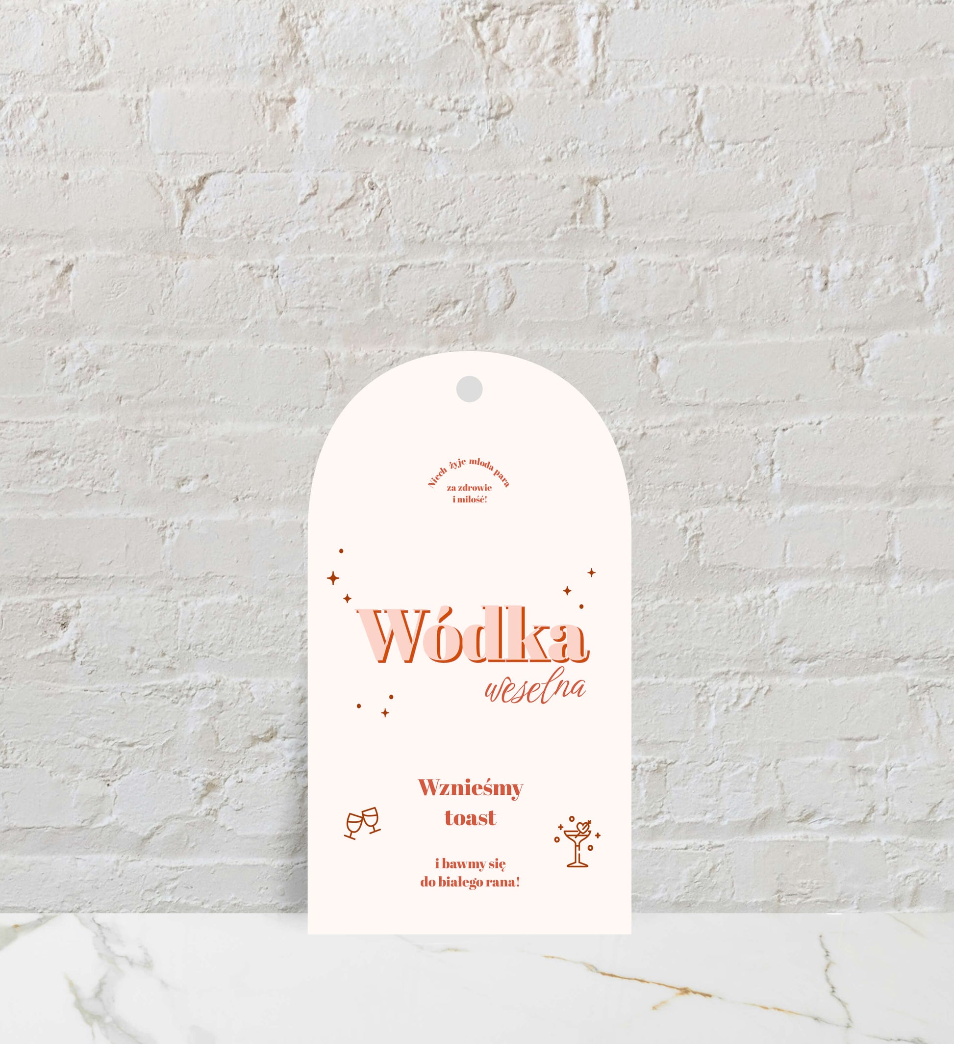 Zawieszki weselne na alkohol, półokrągłe, artystyczne formy, ozdobne detale, papier premium